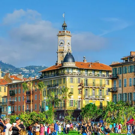 Apartamento 2 - F4 Spacieux Et Confortable Au Centre Du Vieux-nice