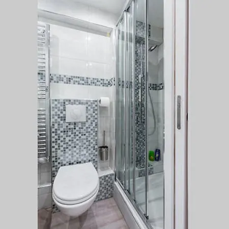 Apartamento 2 - F4 Spacieux Et Confortable Au Centre Du Vieux-nice