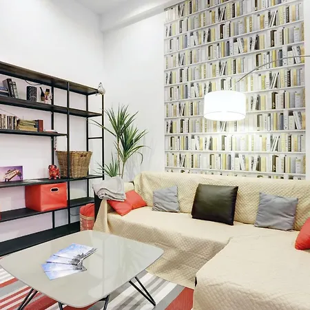 2 - F4 Spacieux Et Confortable Au Centre Du Vieux-nice *